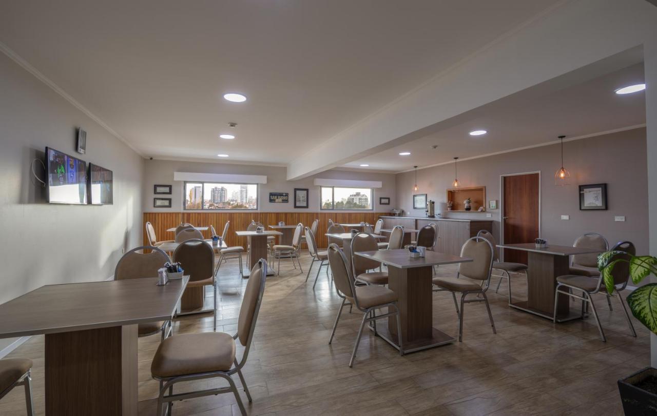 Apart Hotel Rivadavia 815 เนวเก็น ภายนอก รูปภาพ