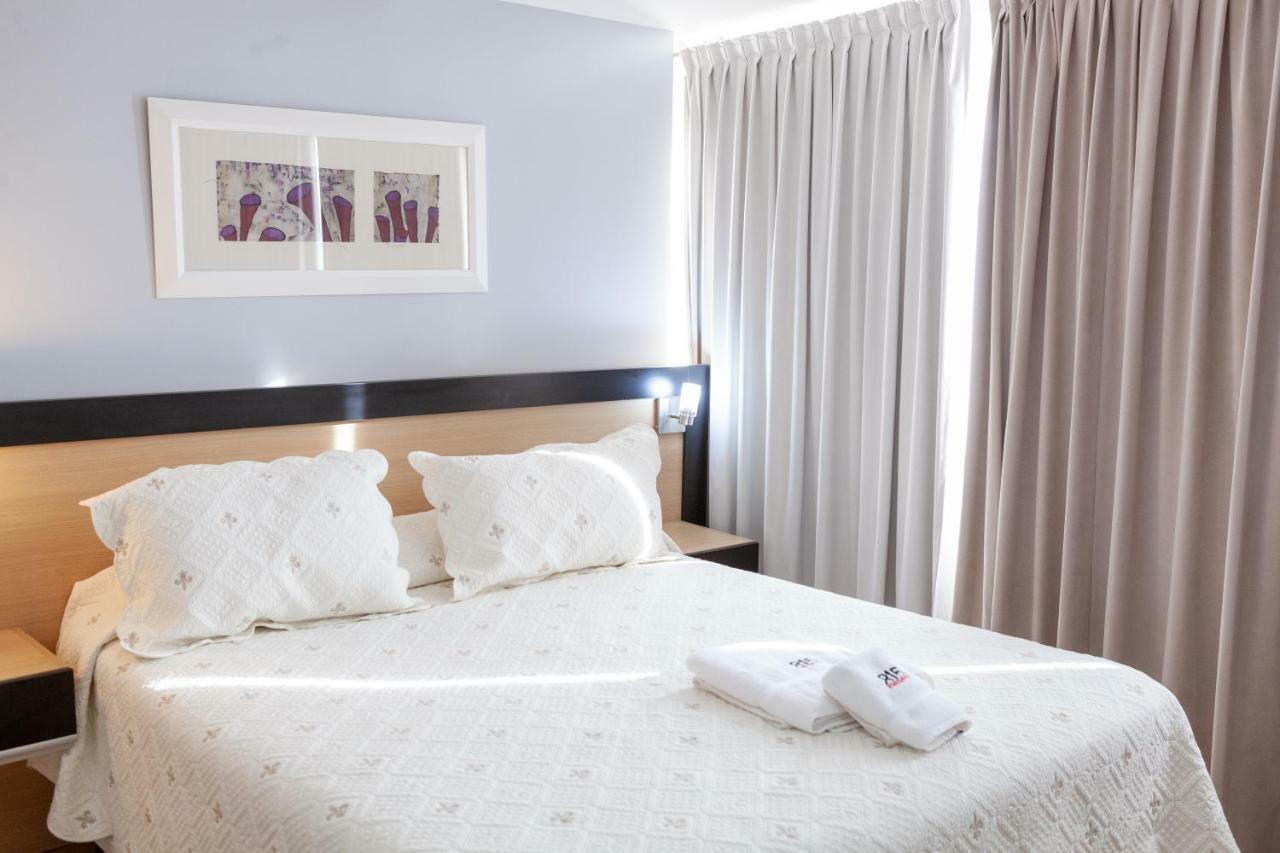Apart Hotel Rivadavia 815 เนวเก็น ภายนอก รูปภาพ